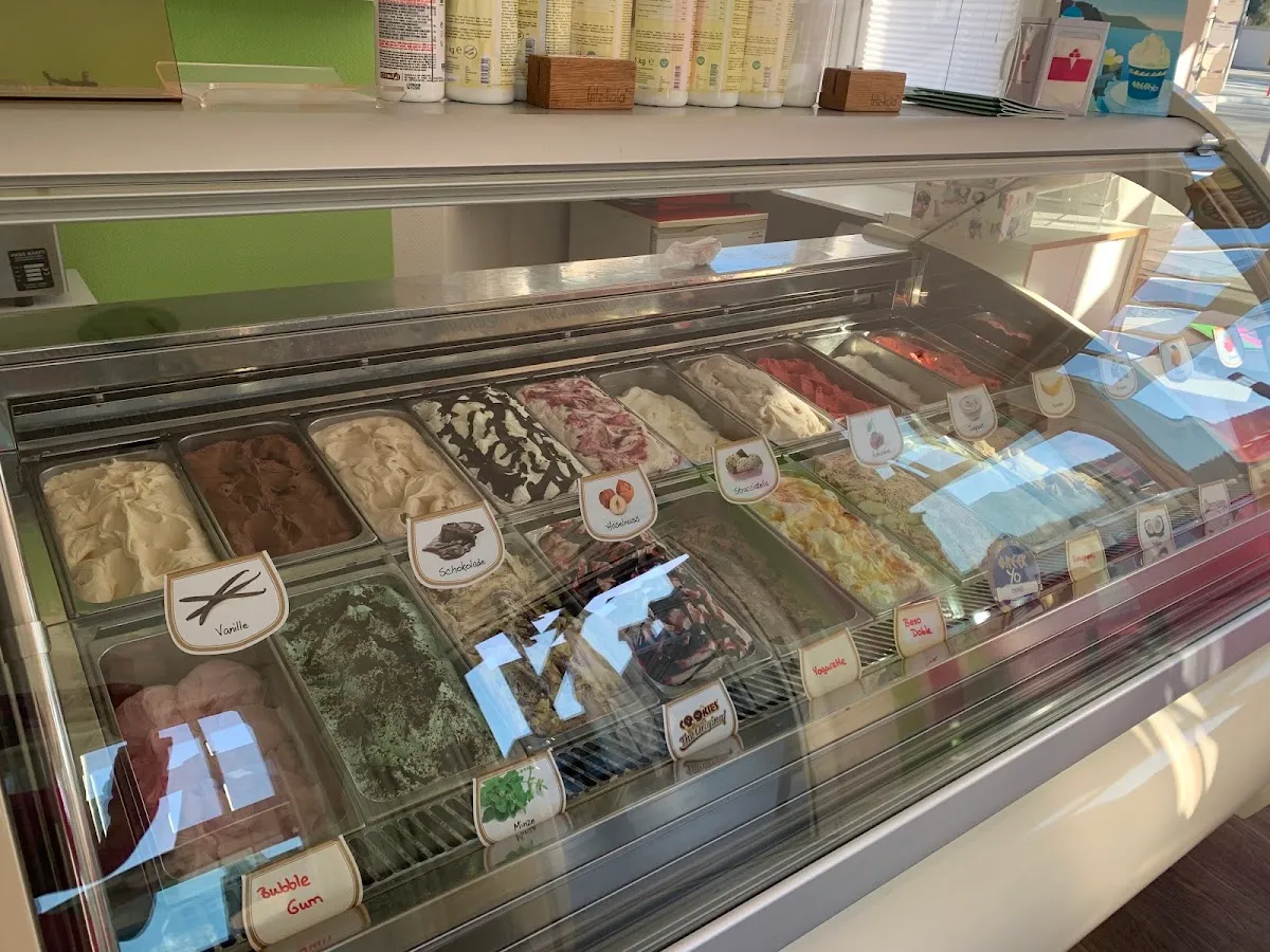 BookNoFees: مطعم – Café Naschhaus – Plettenberg – Café Naschhaus، الصورة 1