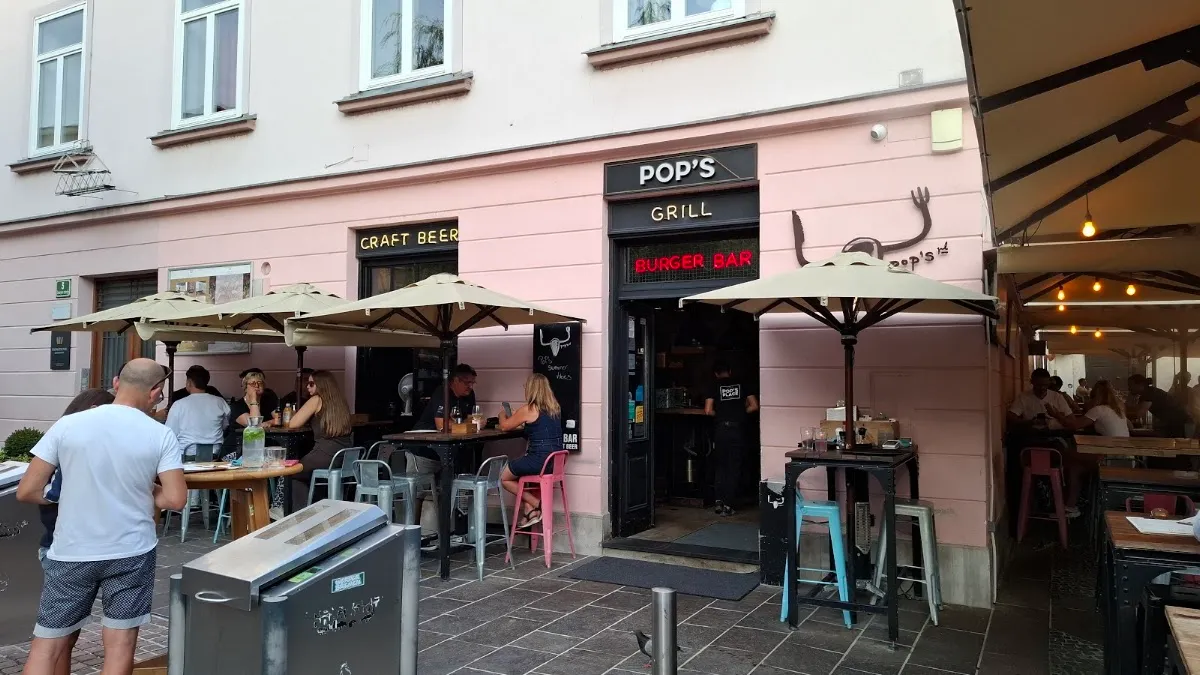 BookNoFees: مطعم – Pop's place – Ljubljana – Pop's place، الصورة 1