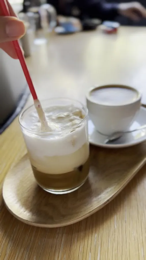 BookNoFees: مقهى – Samba Coffee Roasters – Athens – Samba Coffee Roasters، الصورة 3
