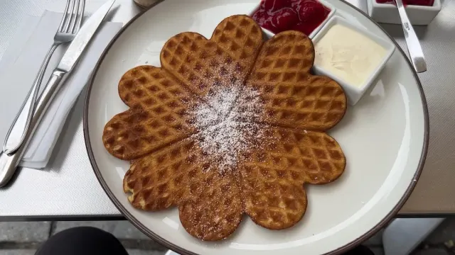 BookNoFees: مخبز – åpent bakeri – Oslo – مخبز مفتوح، الصورة 3