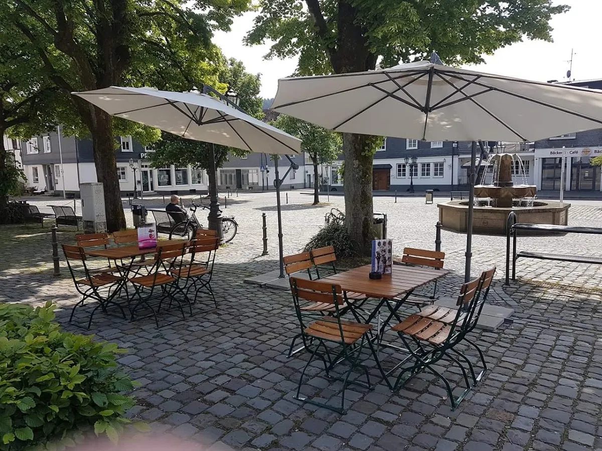 BookNoFees: مطعم – Eiscafe San Remo – Drolshagen – Eiscafe San Remo، الصورة 1