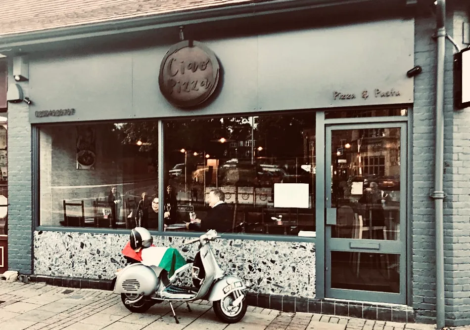 BookNoFees: مطعم – Ciao Pizza – London – Ciao Pizza، الصورة 1