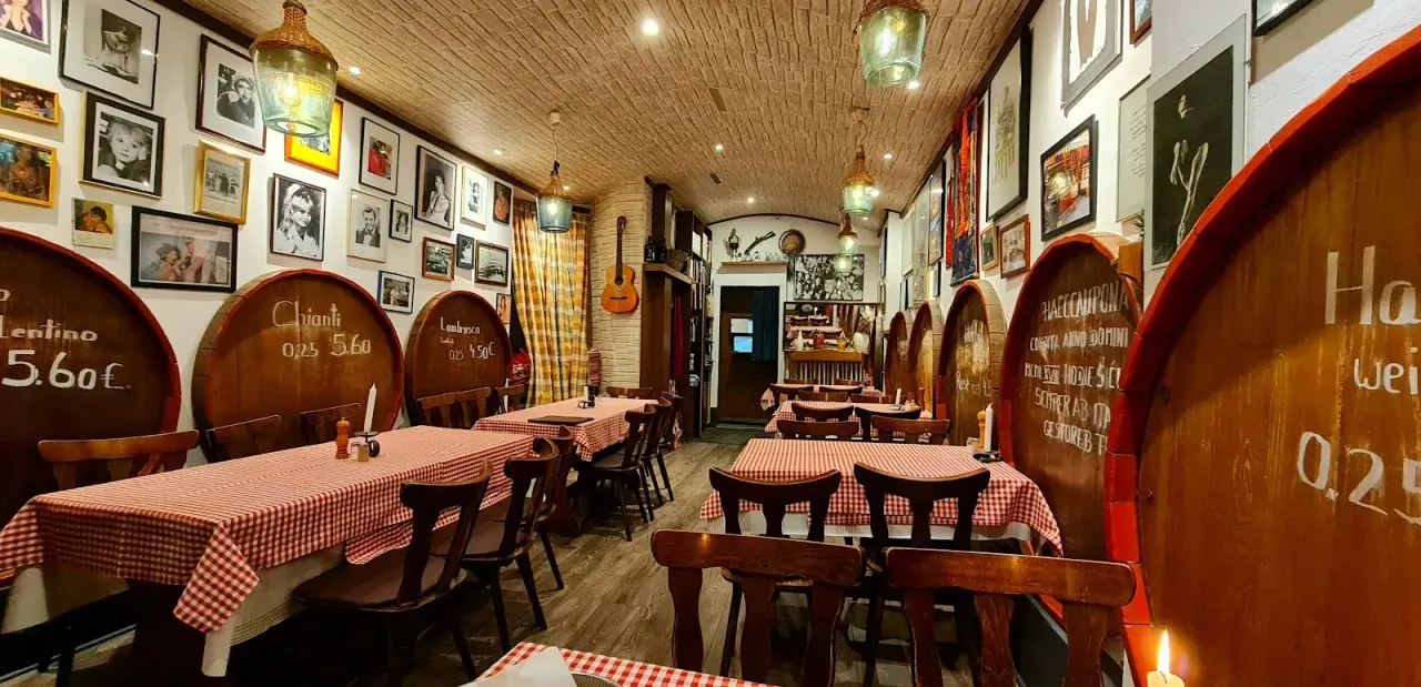 BookNoFees: مطعم – Ristorante "Ischia" – Berlin – Ristorante "Ischia"، الصورة 1