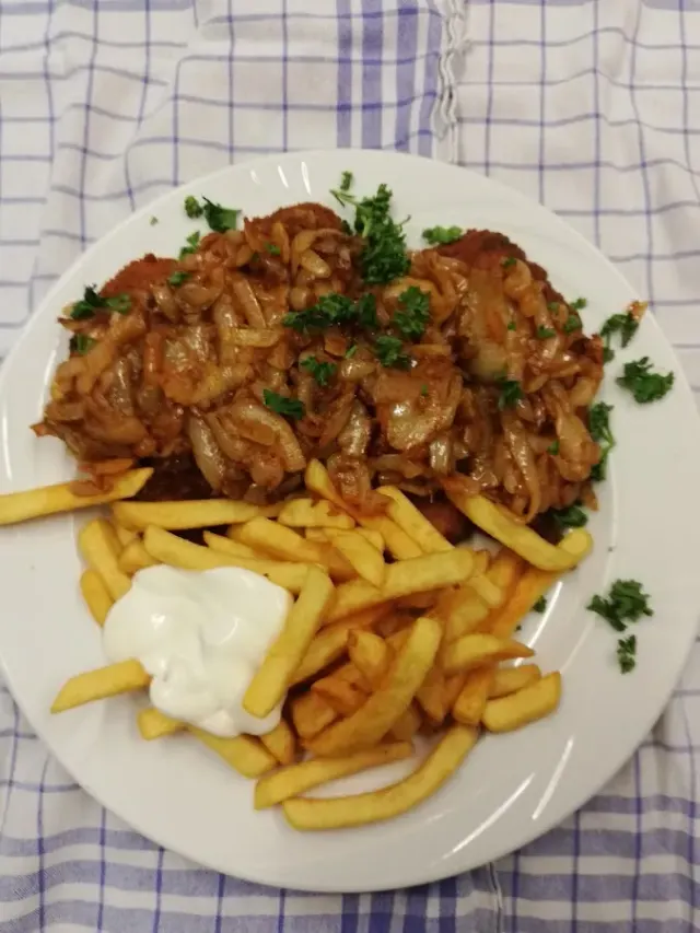 BookNoFees: مطعم – Kreiseleck – Holzwickede – Kreiseleck، الصورة 3